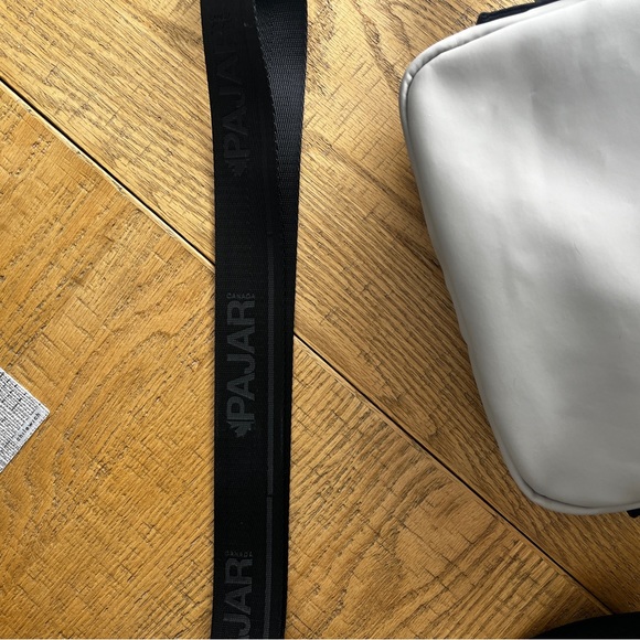 PAJAR Crossbody Bag w/ Coin Purse - Picture 4 of 6